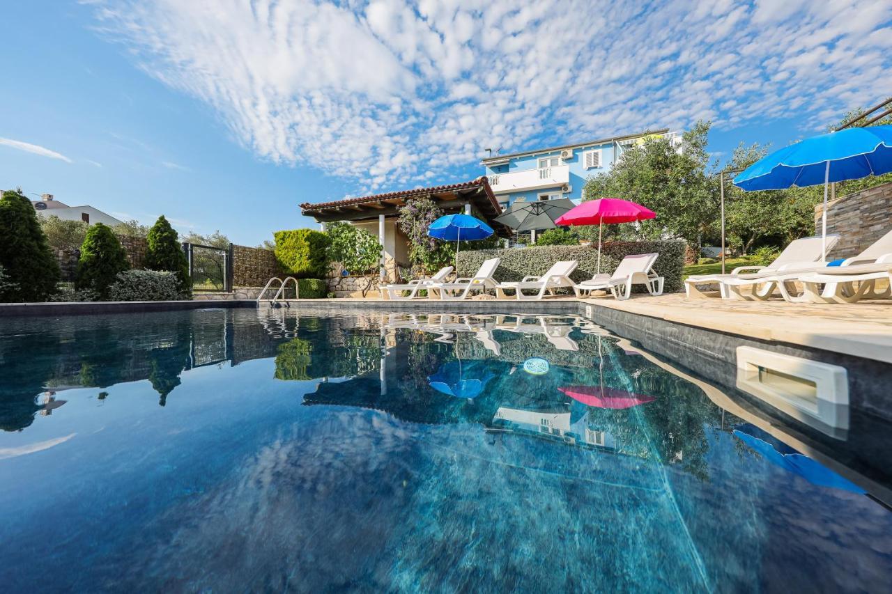 Luton Apartment Zadar Kozino Heating Pool & Jacuzzi ภายนอก รูปภาพ