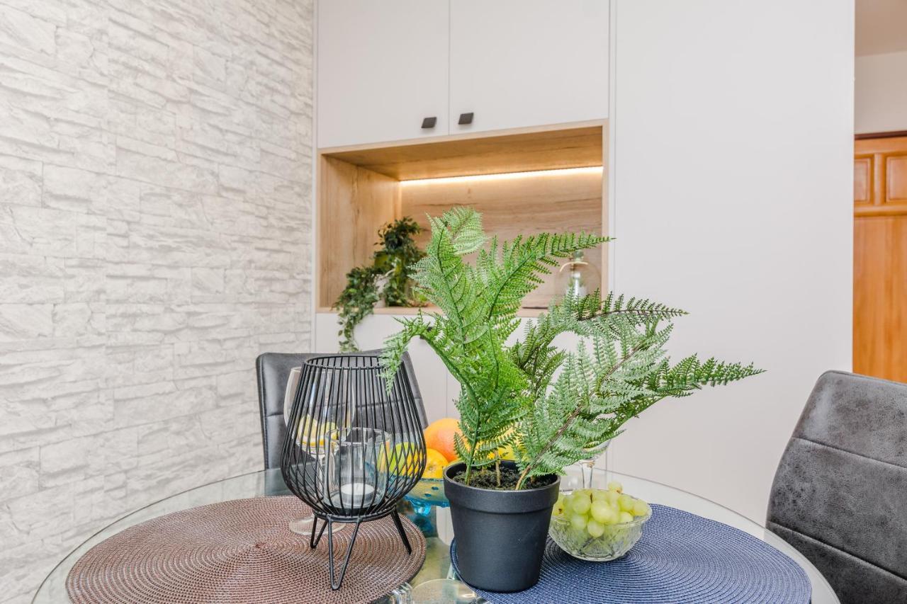 Luton Apartment Zadar Kozino Heating Pool & Jacuzzi ภายนอก รูปภาพ